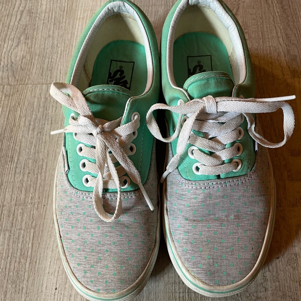 Vans women’s 8/Men’s 6.5 sea foam green and grey